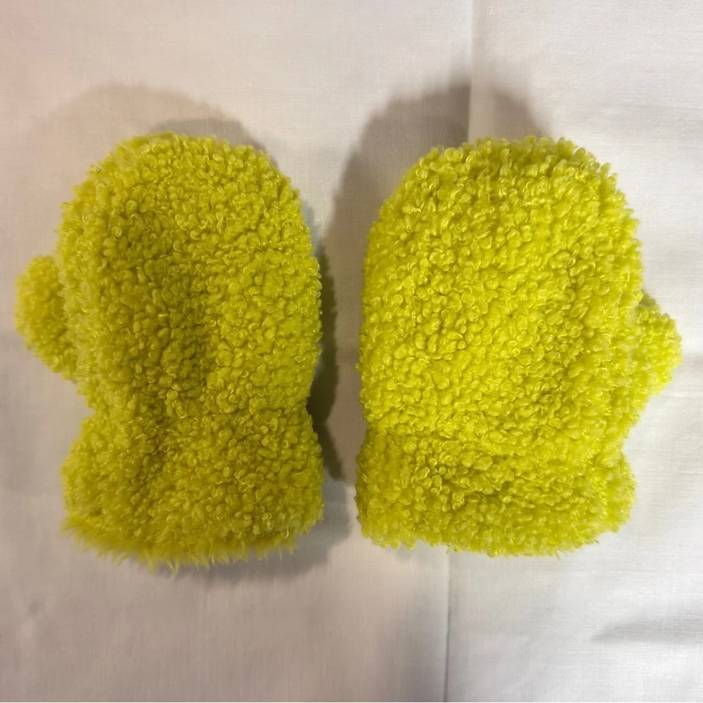 Toddler Neon Green Sherpa Fleece Mittens